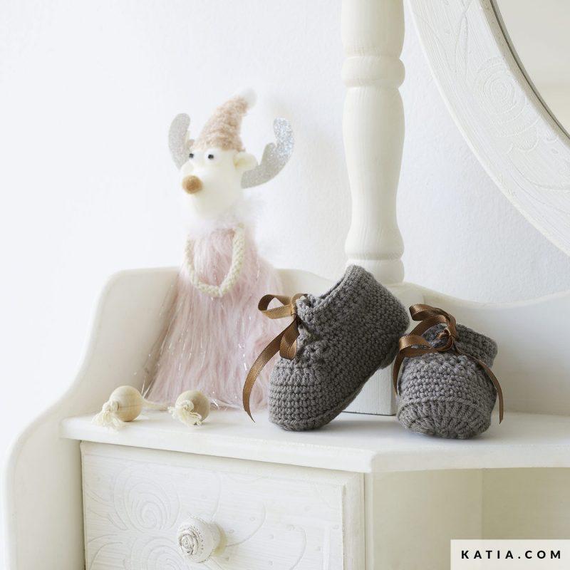 patron tricoter tricot crochet layette chaussure automne hiver katia 6181 7 g