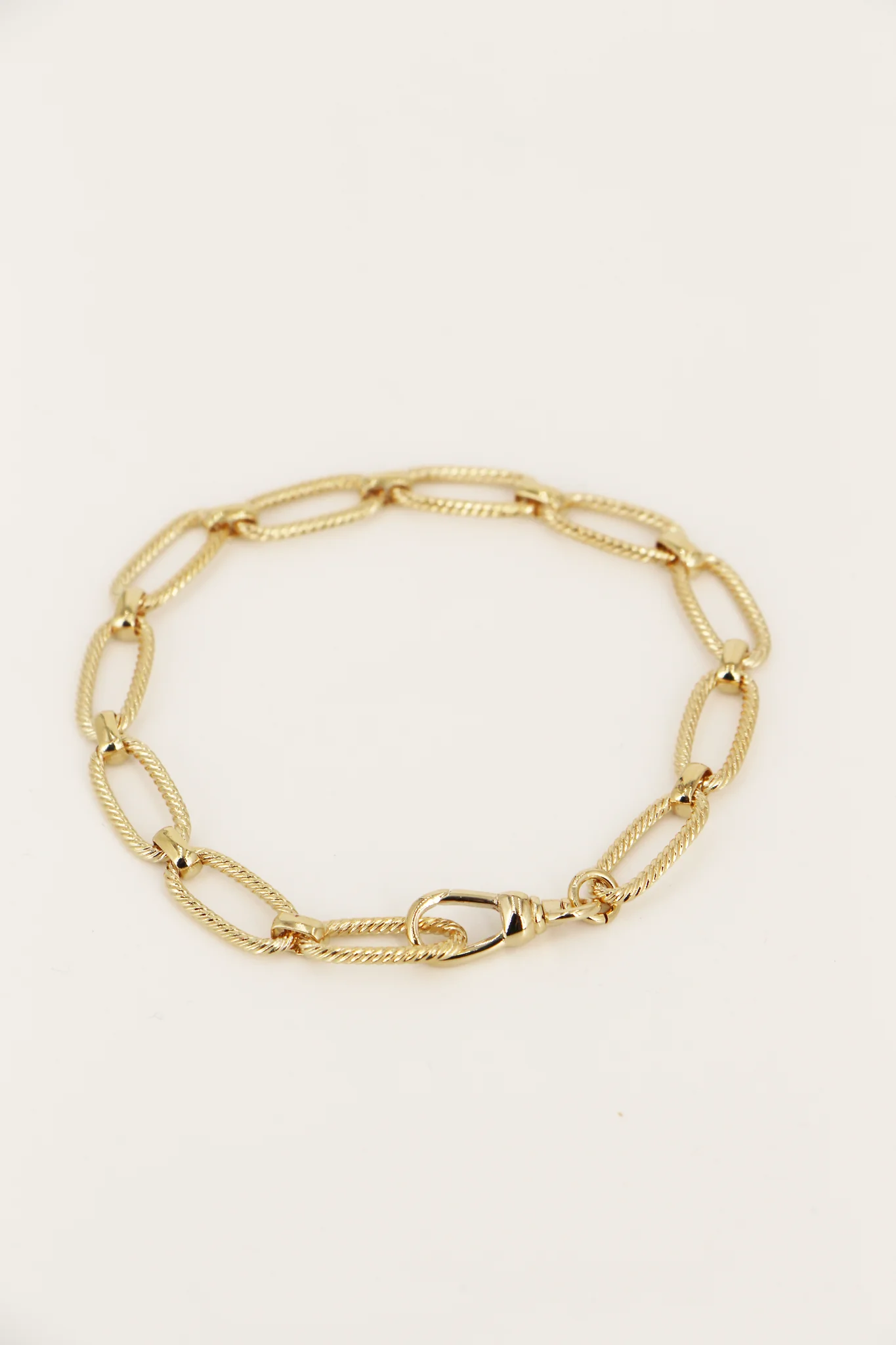 Featured image for “Bracelet Constance- Nilai”